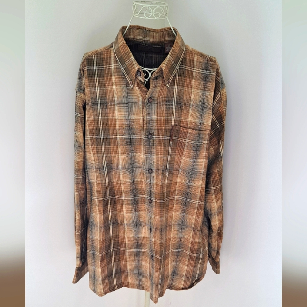 North River Mens Plaid Button-down Shirt, Size XL.